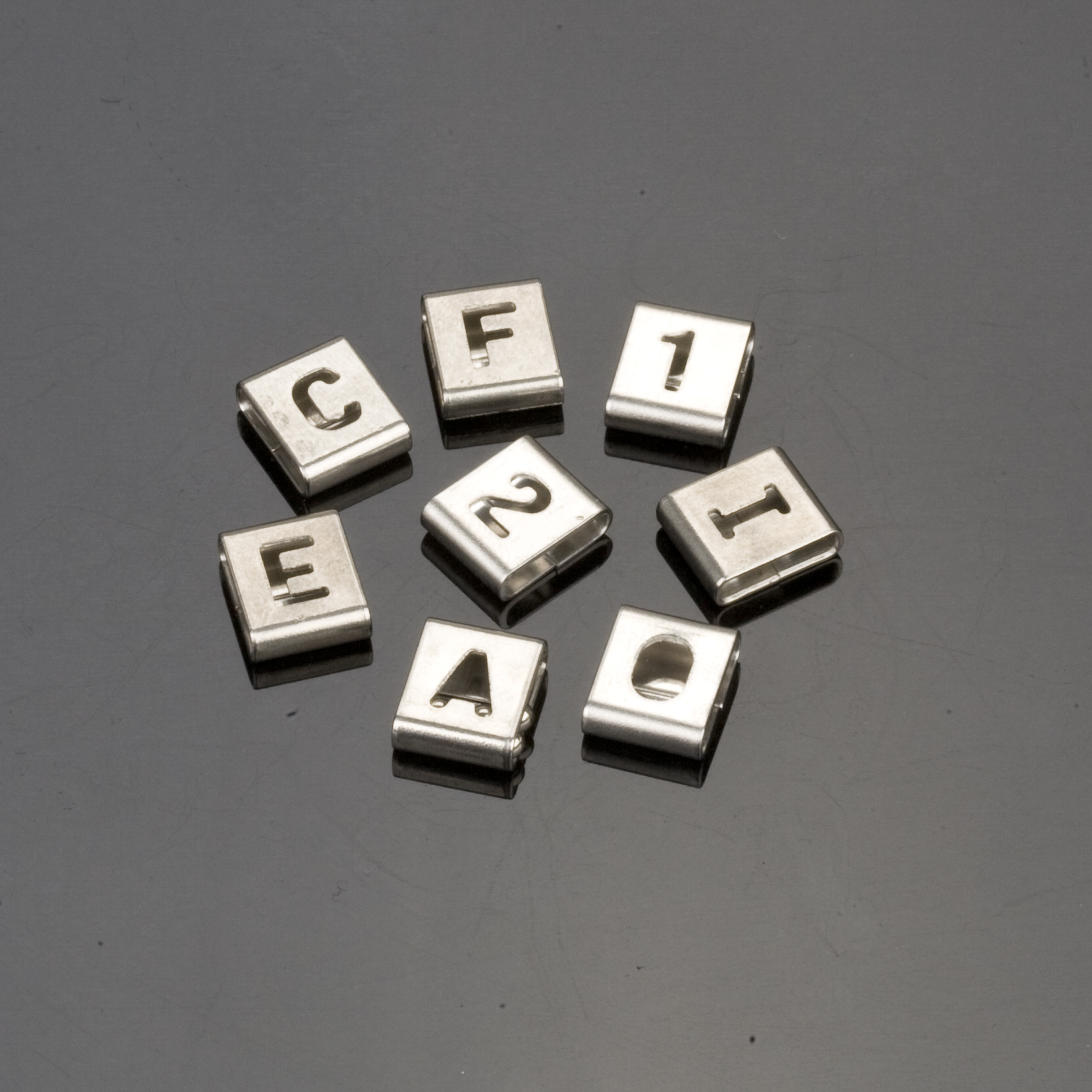 Spidol Stainless Steel yang Mudah Dibaca